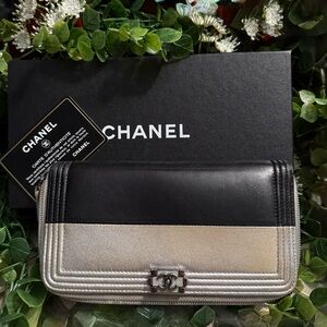 Chanel Black/Silver Leather Compact Boy Wallet with Card